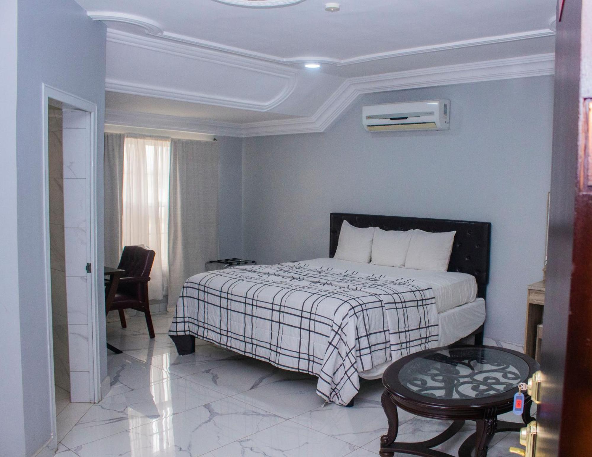Adonai Hotel Тема Екстер'єр фото